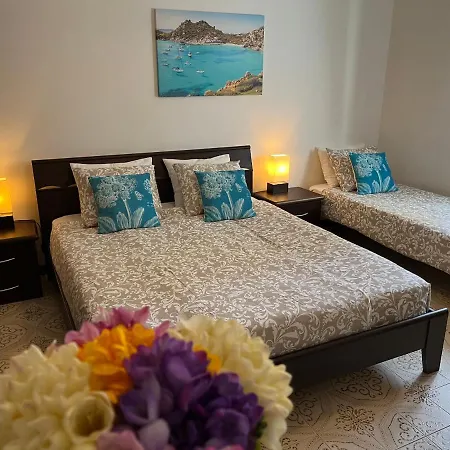 Casa Hana Homestay *